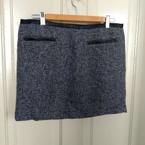 GAP mini skirt